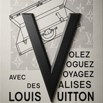 Voyage Noir met Vuitton wanddecoratie met stijlvolle reissfeer en luxe couture-flair
