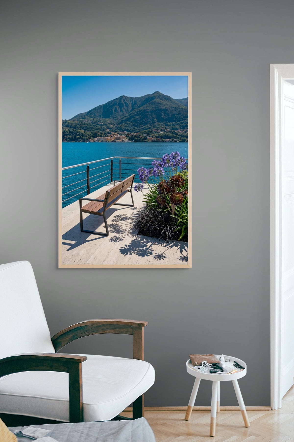Azure Haven Retreat – Wandbild auf Leinwand, Aluminium oder Poster