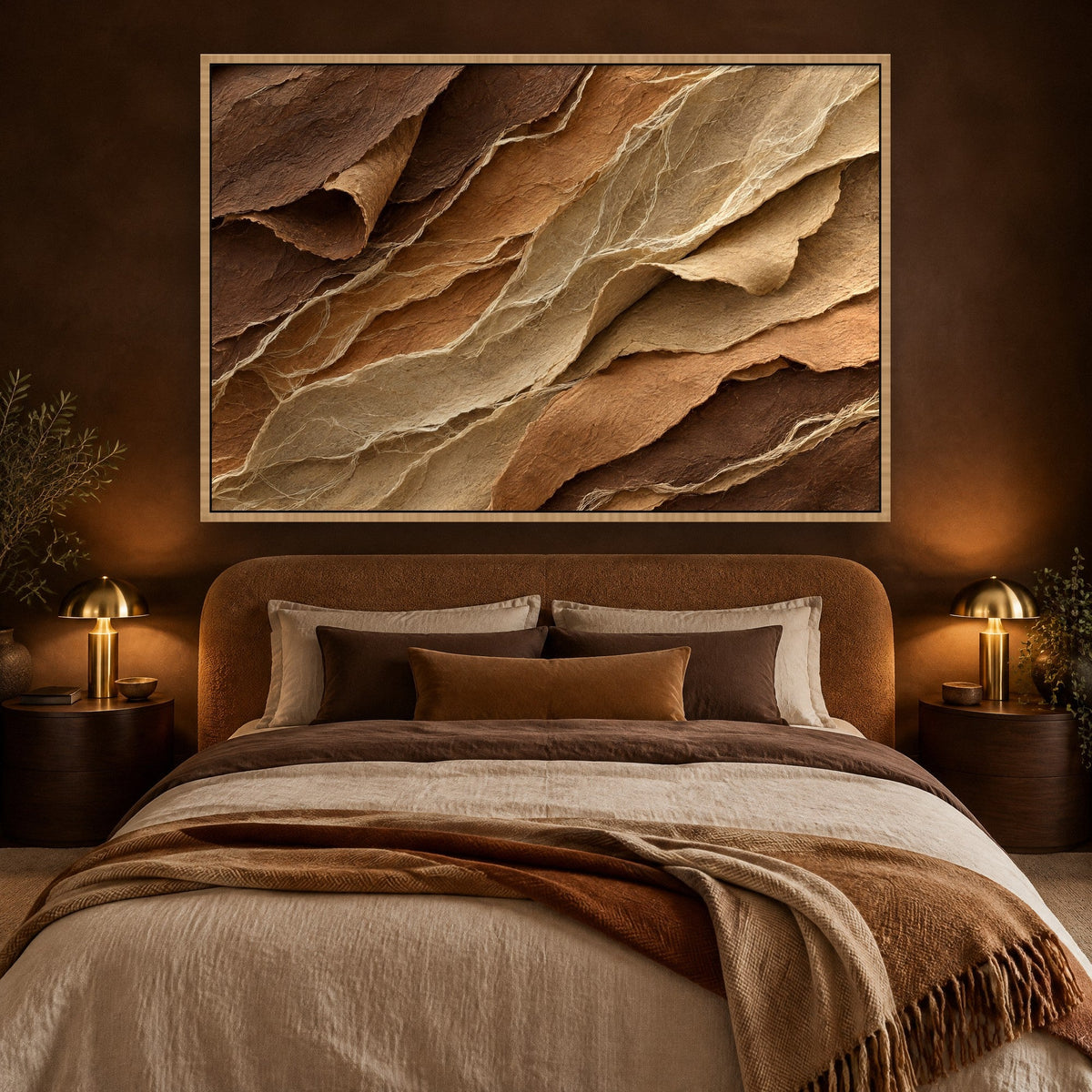 Geschichtete Rinde in Cognac Wandbild mit Naturholzrahmen an der Wand im Schlafzimmer