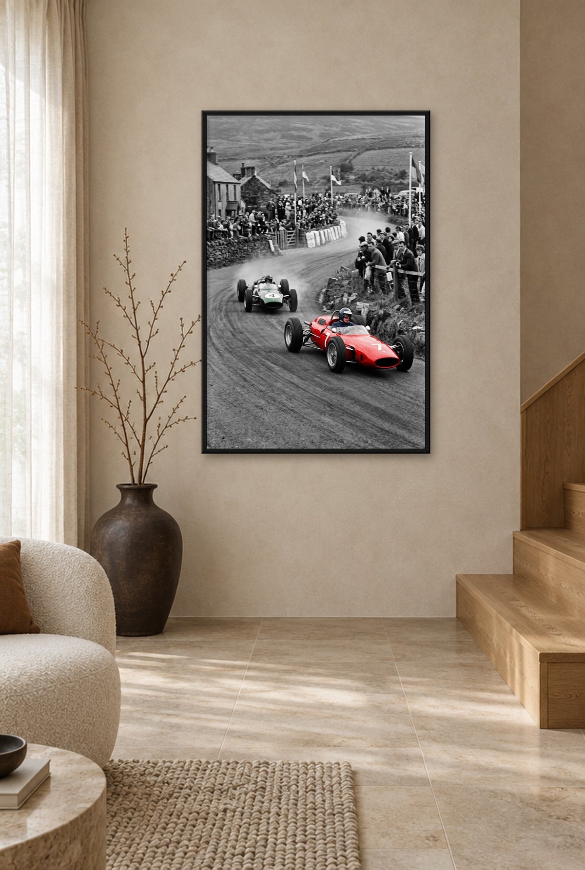 Dorpsrace Wandbild mit schwarzem Rahmen an der Wand im Flur