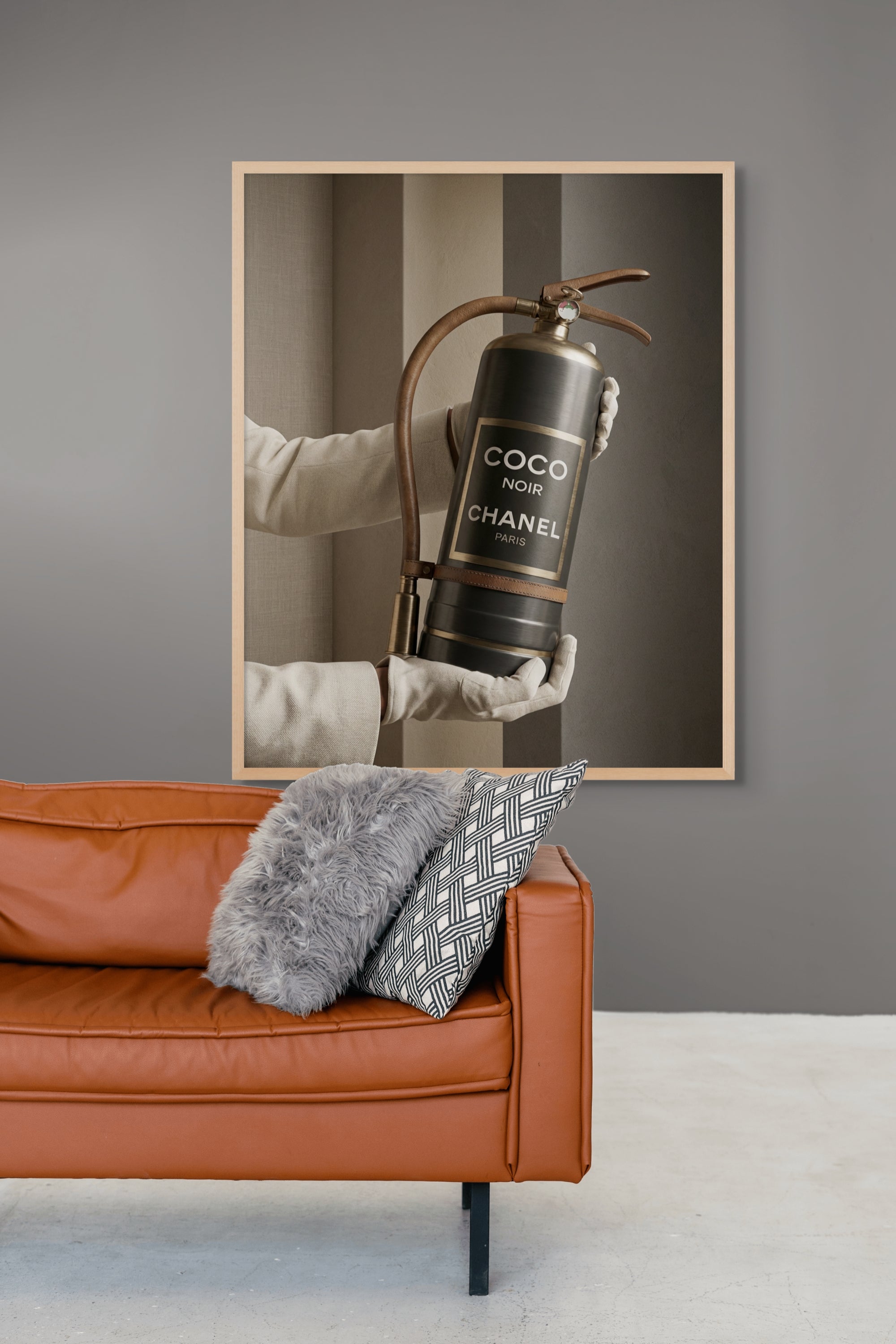 Extinguish in Style – Wandbild auf Leinwand, Aluminium oder Poster
