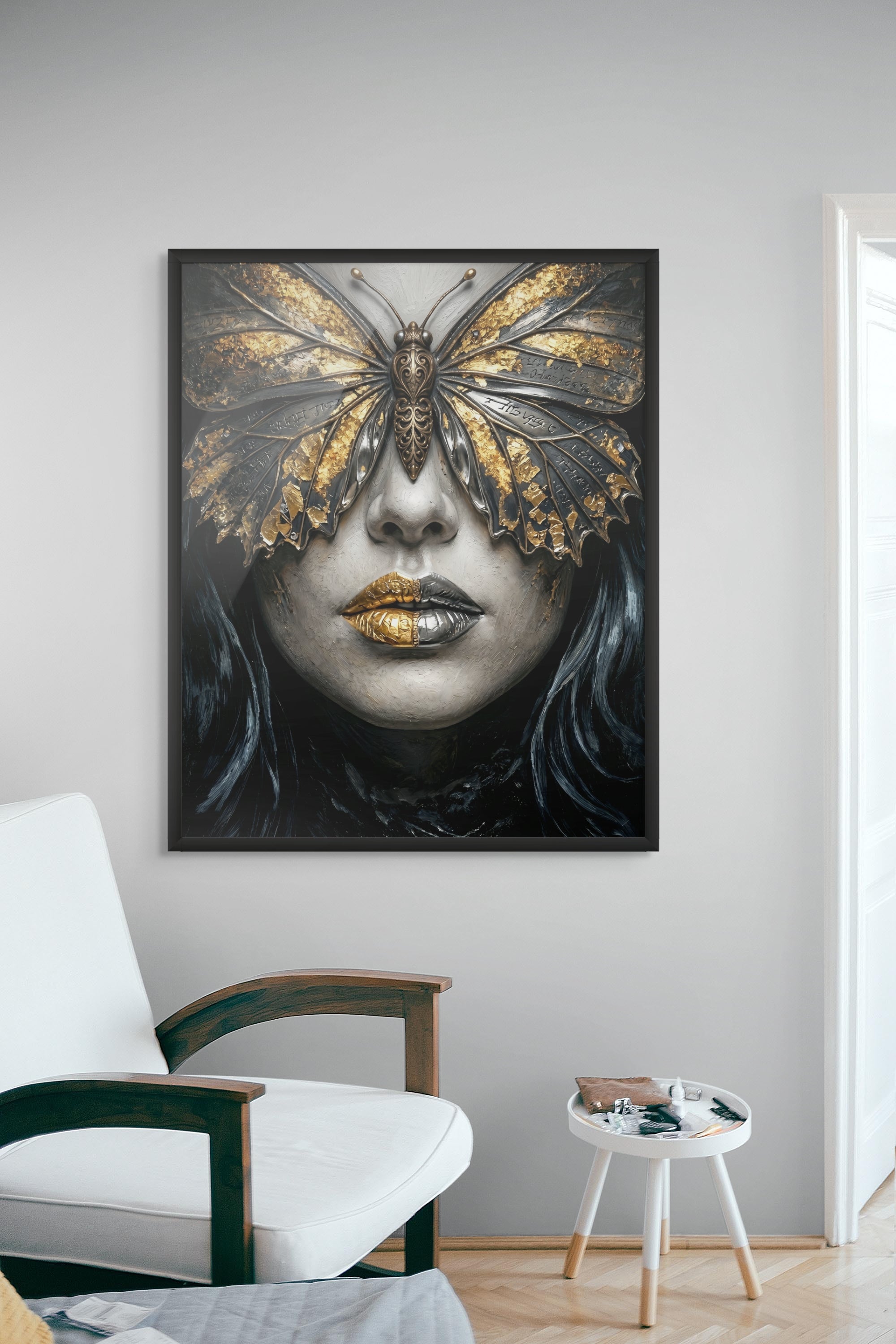 Gouden Mot Kus Wanddecoratie – Elegant Insect Canvas Print