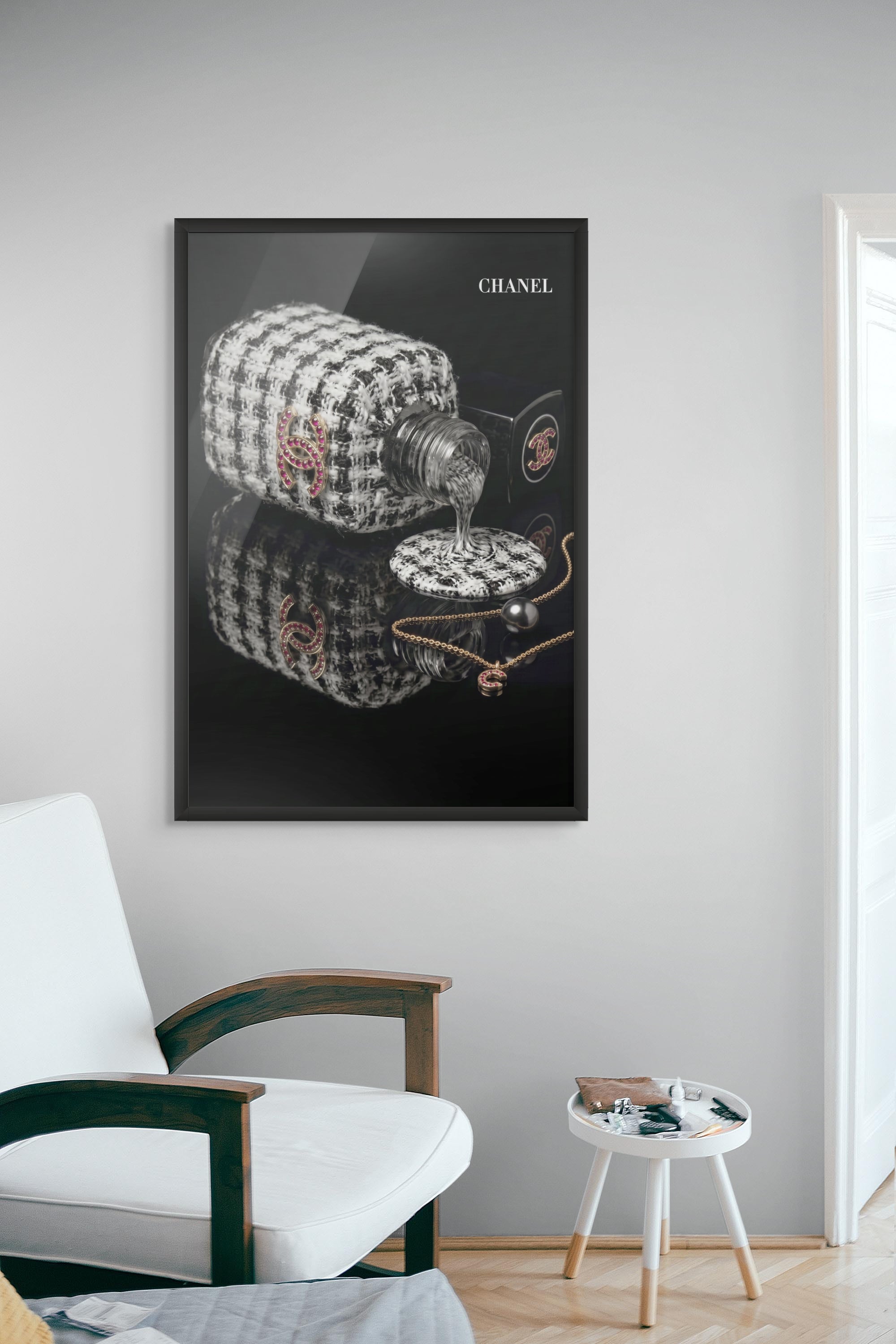 Haute Couture Chanel in Beweging Wanddecoratie – Luxe Mode Canvas Print