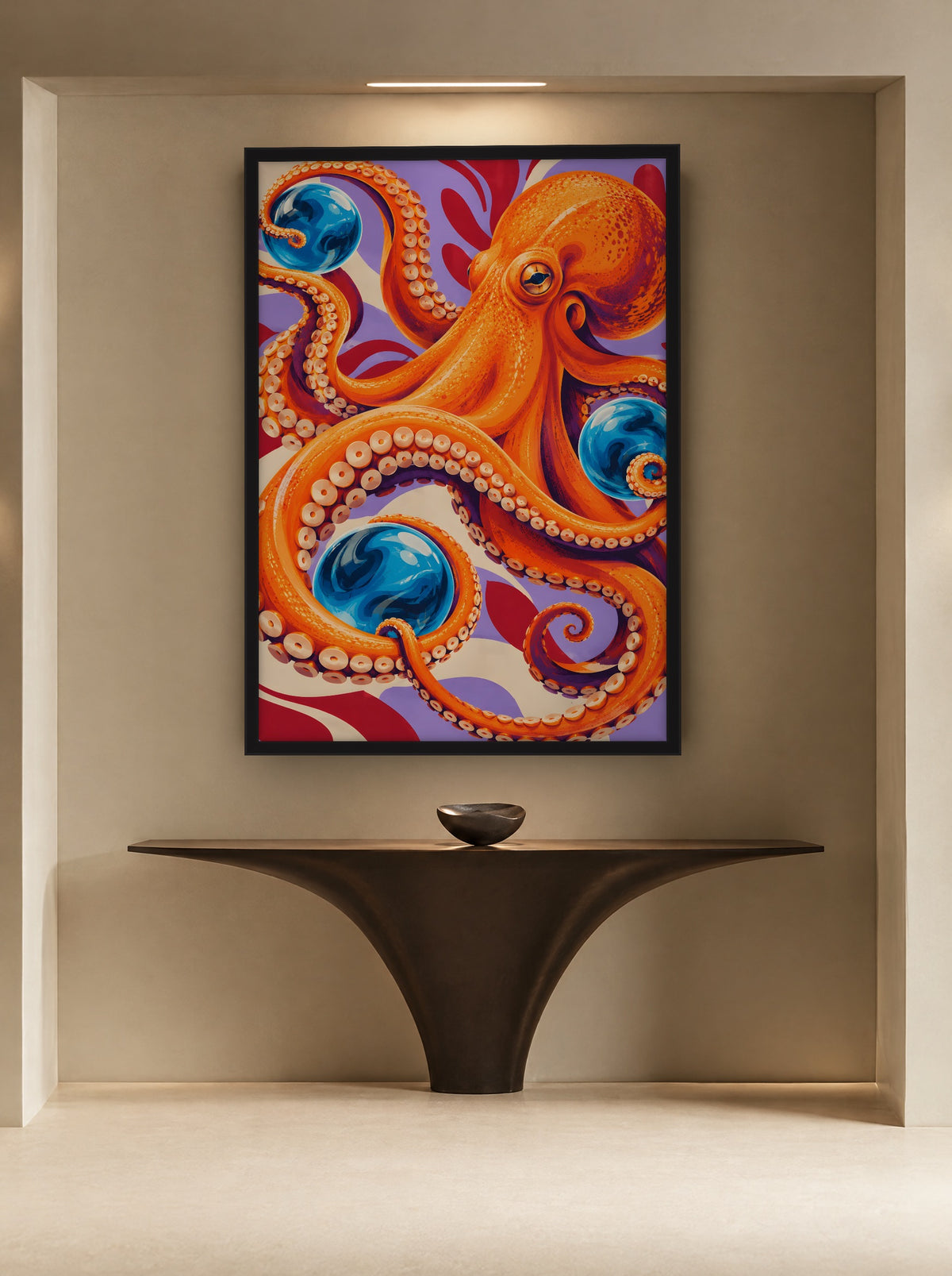 Oranje Octopus met Drie Azuurbollen met zwarte lijst aan de muur