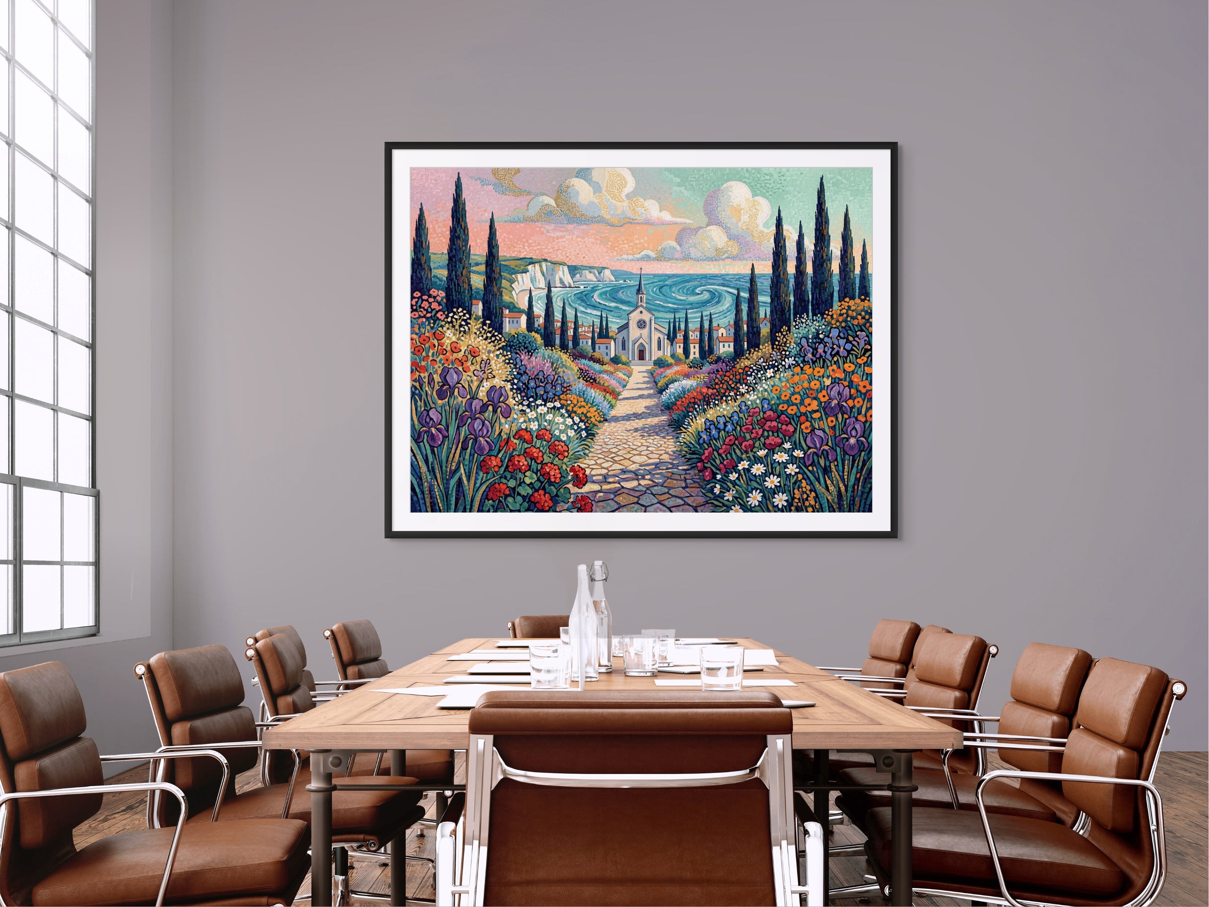 Kleurrijk schilderij van een mediterraan dorp met bloemenvelden boven een vergadertafel
