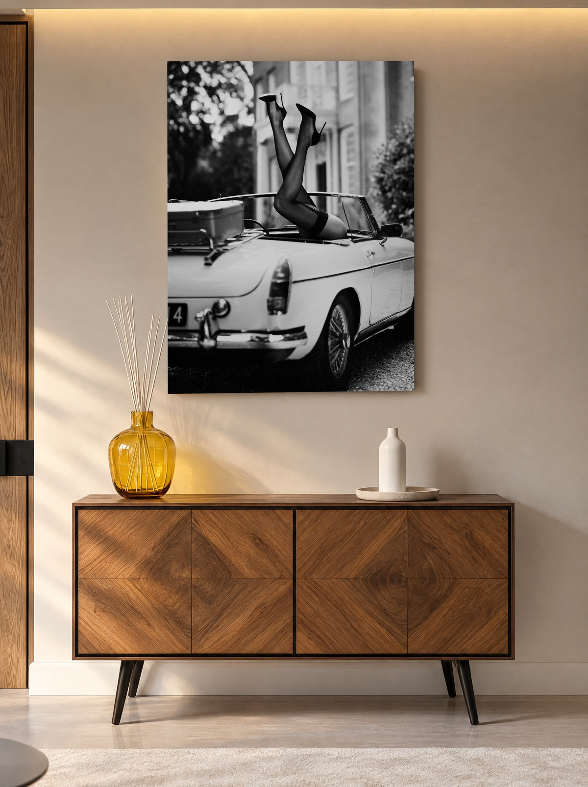Stiletto's op de Achterbank als canvas zonder lijst aan de muur