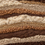 Wandgewebe mit welligen Bahnen Wolle und Bouclé in Schokoladenbraun, Camel, Sand und Ecru