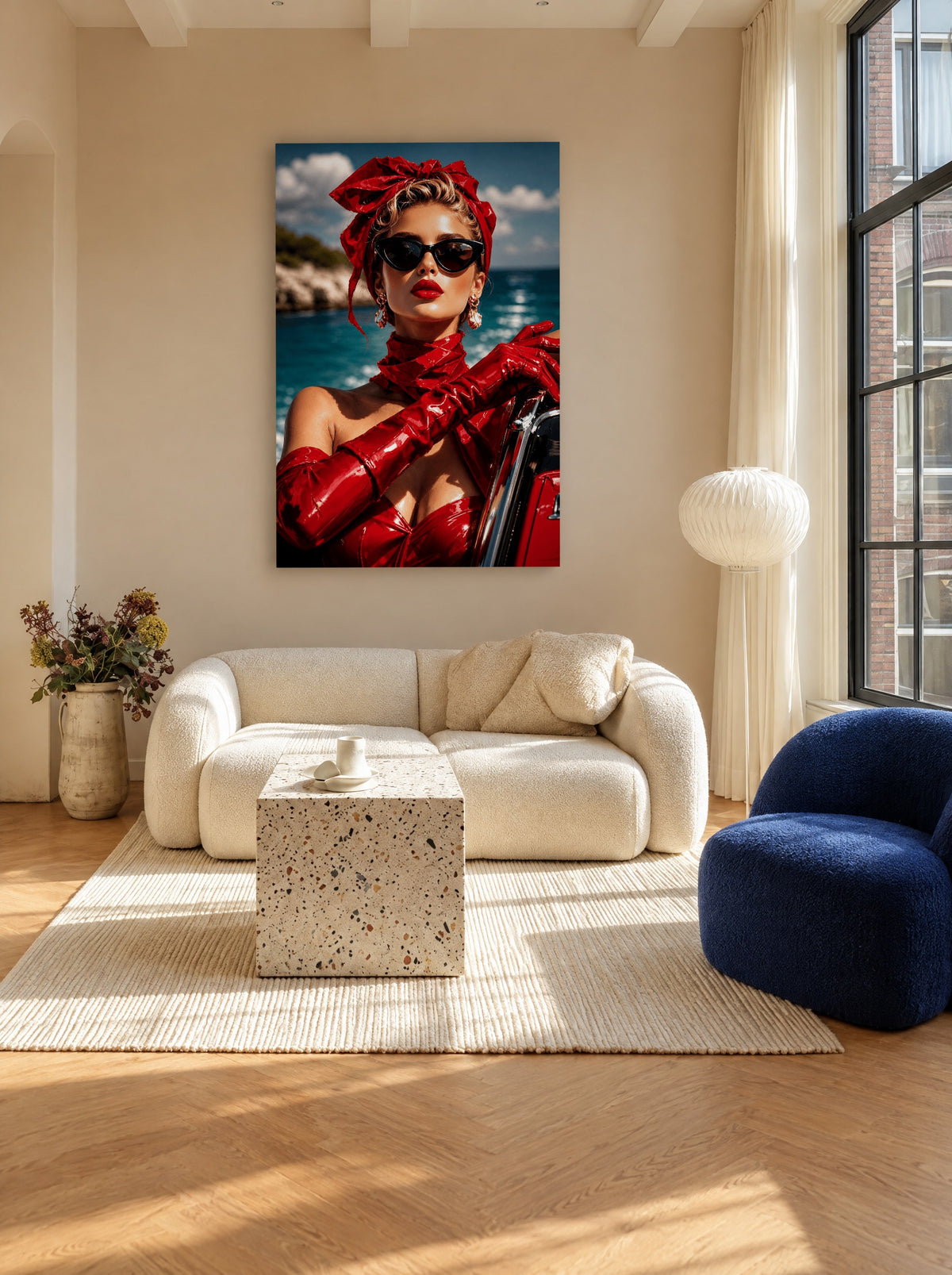 Vrouw in Zwarte Jurk als canvas zonder lijst aan de muur